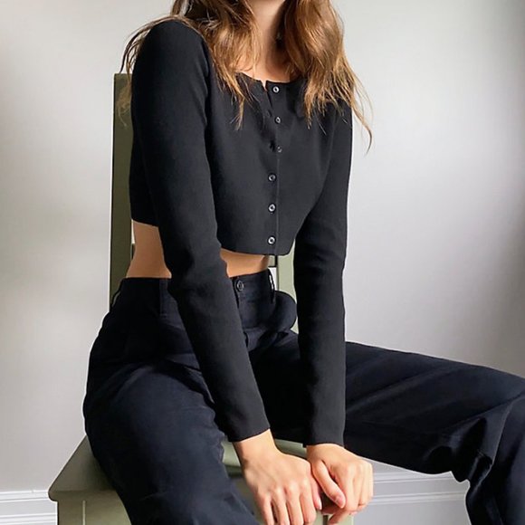 Aritzia Sunday Best Izzy Cardigan Cropped Black NWT - Picture 1 of 5